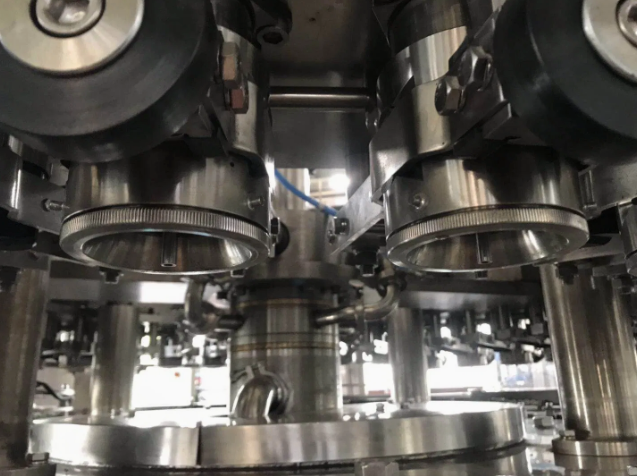 8000bph High Quality Fully Automatic Factory Direct Sales Orange Juice and Apple Juice 3-in-1 Filling Machine