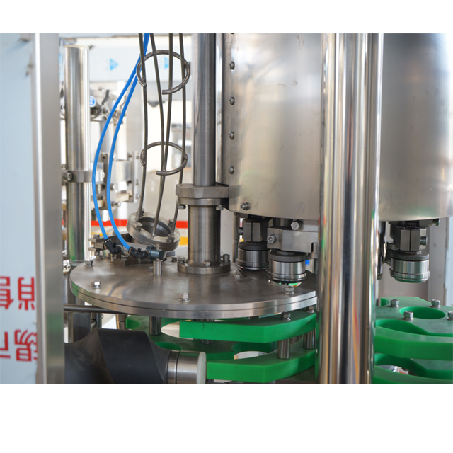 Carbonated Drink / Beer Can Filling Machine 
