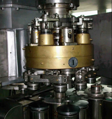 8000bph High Quality Fully Automatic Factory Direct Sales Orange Juice and Apple Juice 3-in-1 Filling Machine