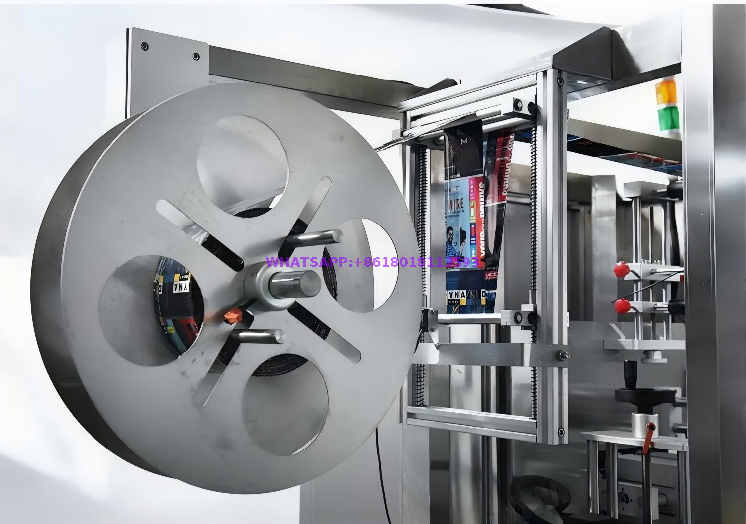 High Speed Heating Tunnel Shrink Sleeve Labeling Machine