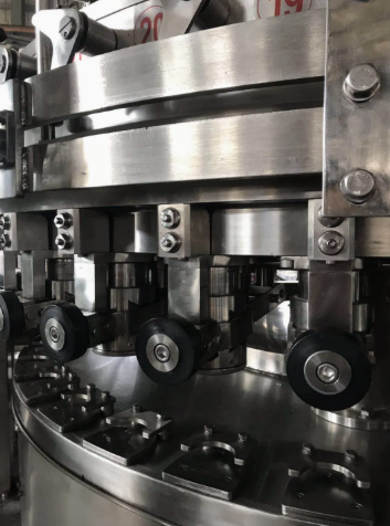 8000bph High Quality Fully Automatic Factory Direct Sales Orange Juice and Apple Juice 3-in-1 Filling Machine